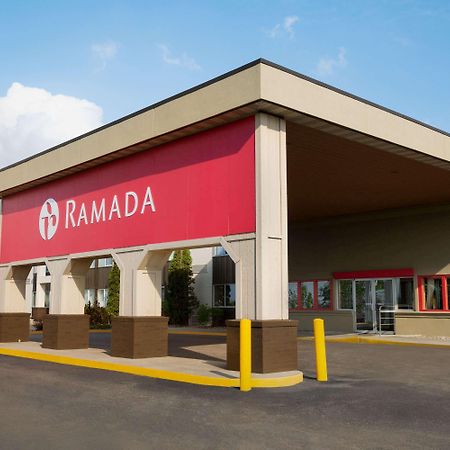 Ramada By Wyndham Bismarck Hotel Eksteriør billede